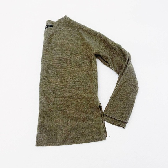 Tahari 100% Extrafine Merino Wool Long Sweater SZ S - Picture 3 of 7